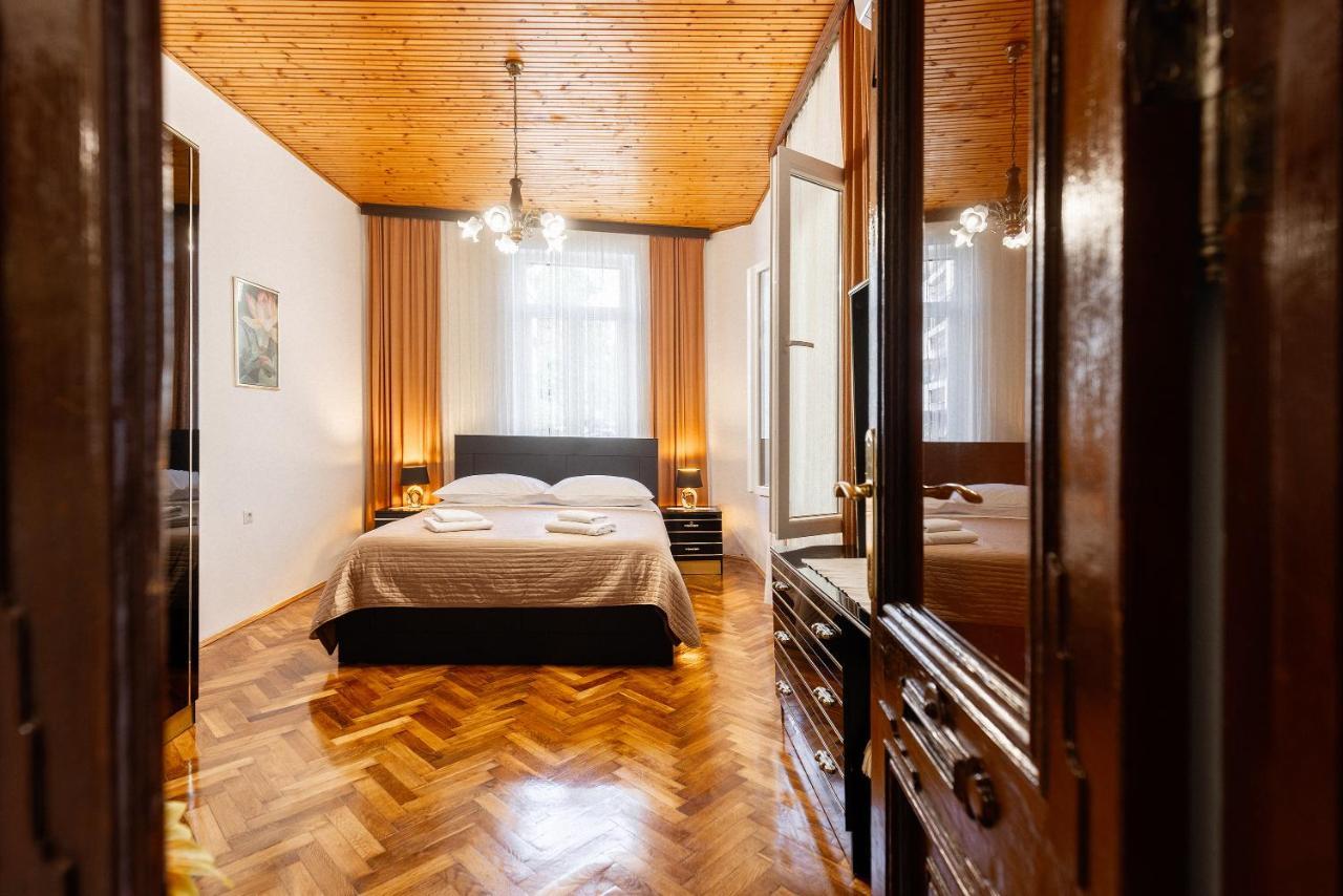 Antique Garden Villa Сплит Екстериор снимка