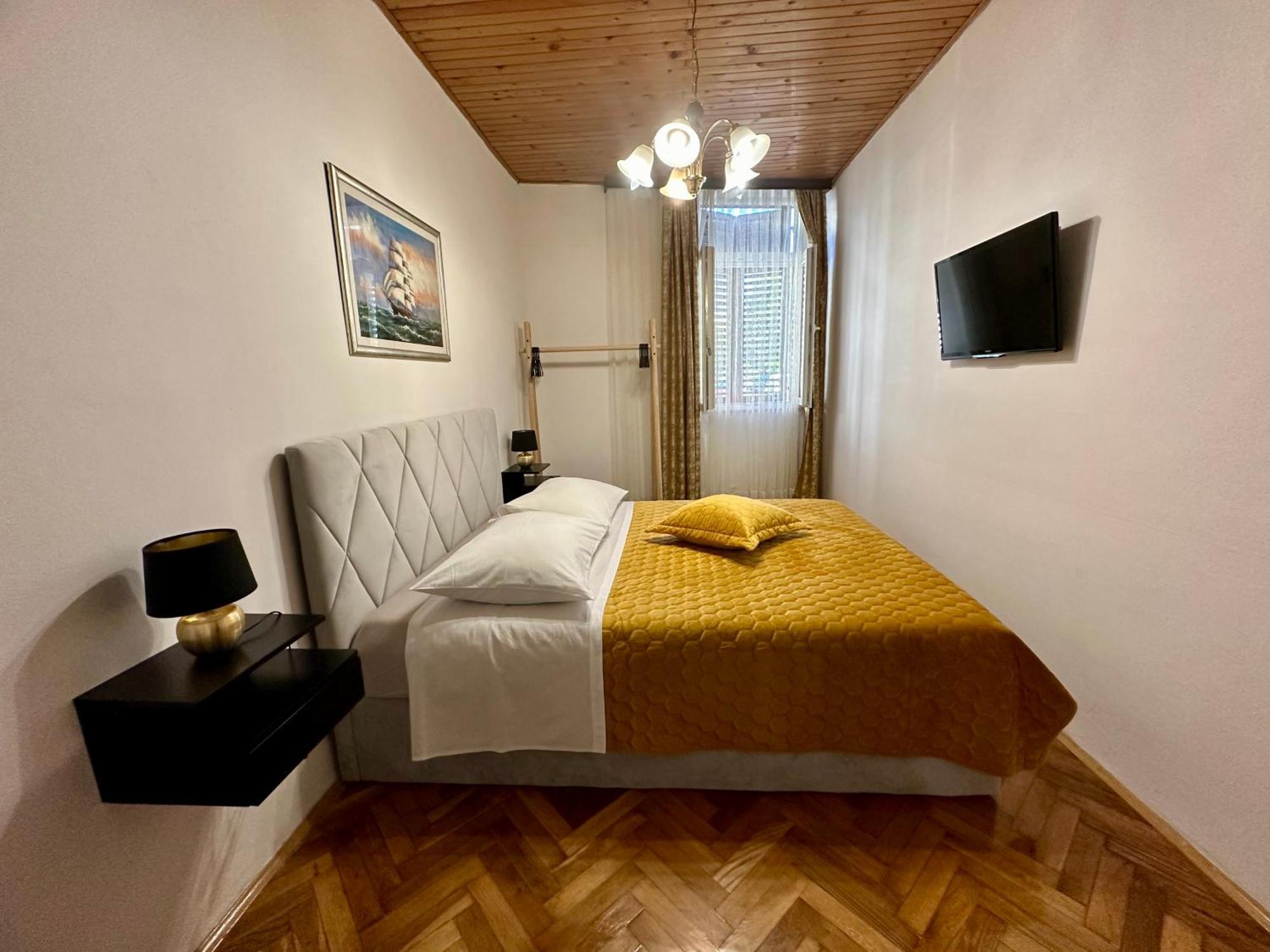 Antique Garden Villa Сплит Екстериор снимка